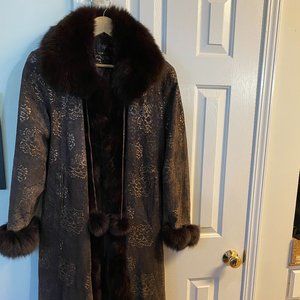 Long Jacket -- Fur